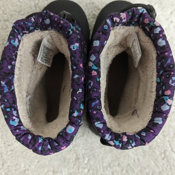 Bogs Kids' Purple Multi-Color Snow Boots - Picture 6 of 8